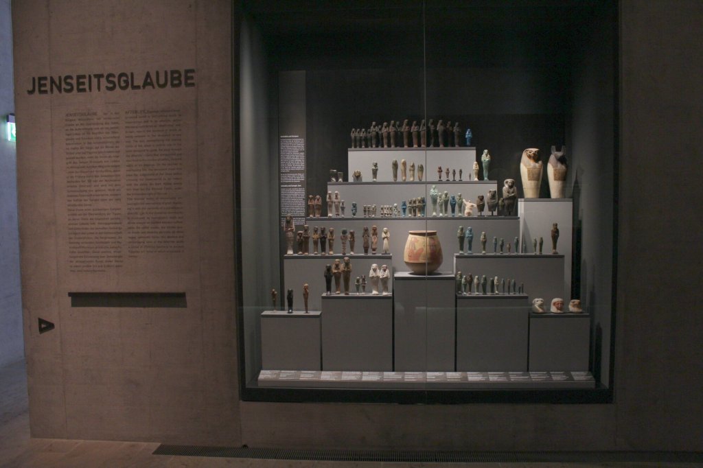 It’s Not As Easy As It May Have Seemed to Be, installation view, Staatliches Museum Ägyptischer Kunst, Munich, 2014
