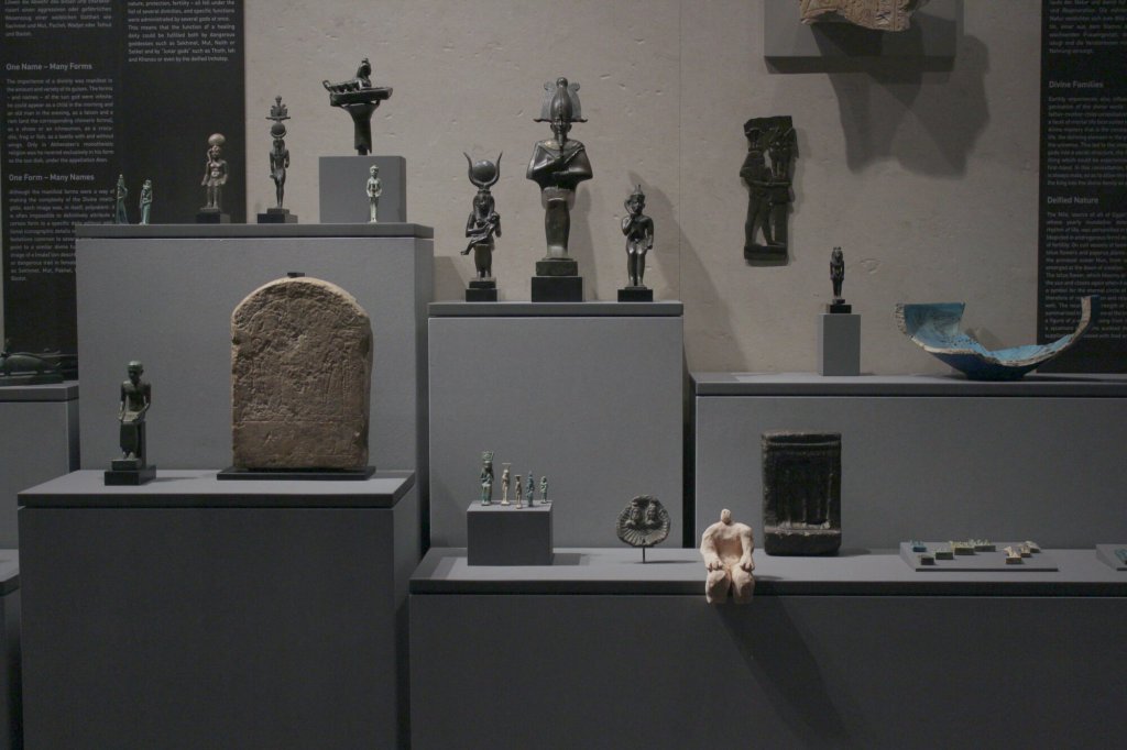 It’s Not As Easy As It May Have Seemed to Be, installation view, Staatliches Museum Ägyptischer Kunst, Munich, 2014